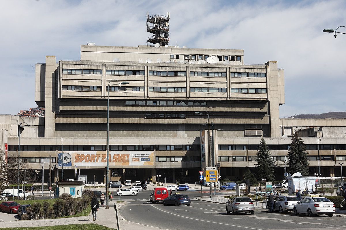 BH novinari traže hitne mjere državnih vlasti za spas BHRT-a | MC_ONLINE