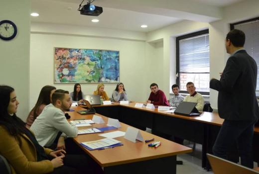 Novinarstvo, neprivlačno zanimanje za mlade u Sjevernoj Makedoniji