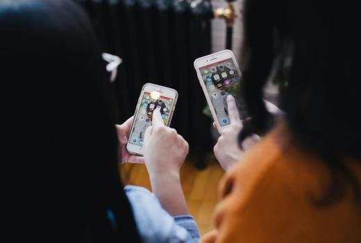 Nove zaštitne mjere za Instagram naloge koji prikazuju djecu