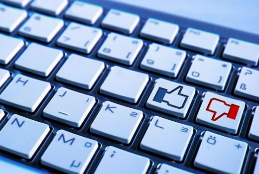 Samoregulacija online medija u BiH: Dezinformacije, anonimni portali i govor mržnje