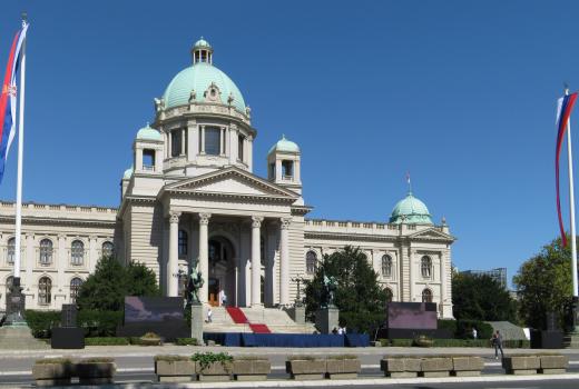 Usvojene izmjena zakona u Srbiji uz ozbiljne propuste.