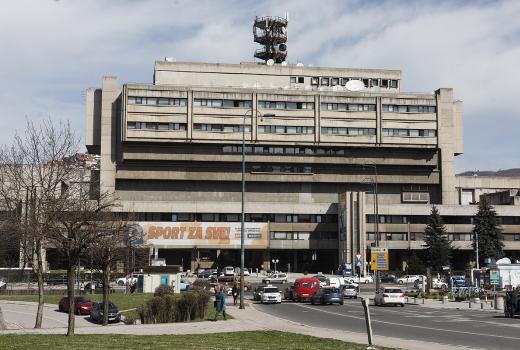 Općinski sud u Sarajevu naredio BHRT-u da pusti signal RTV FBiH, reagovali BH novinari i Delegacija EU
