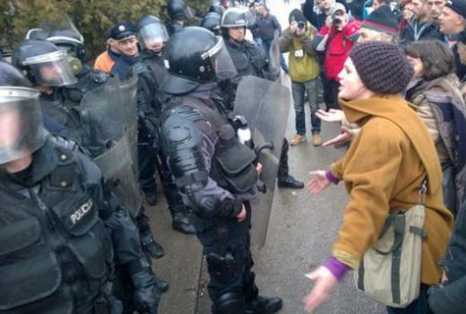 Stranke i mediji BiH ujedinjeni protiv demonstranata