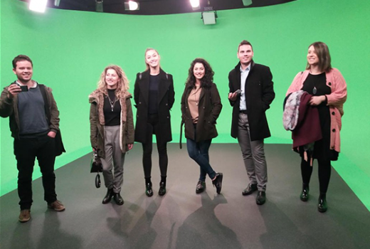 Edukativni program "Slobodni glasovi": Trening i plaćena novinarska praksa