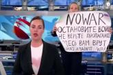 Zaposlenica ruske državne televizije prekinula emisiju noseći transparent “Ne ratu”