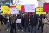 Novinari u Skoplju protestovali zbog odluke suda koja govori o tome “ko smije, a ko ne smije raditi kao novinar”